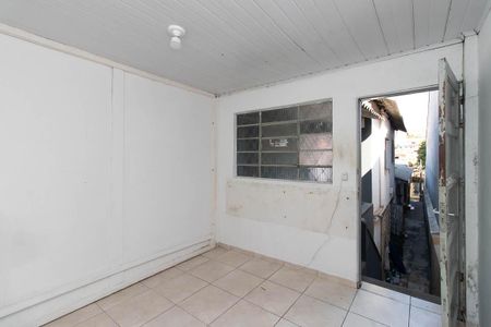 Casa para alugar com 70m², 3 quartos e sem vaga Casa para alugar com 70m², 3 quartos e sem vagaQuarto de Serviço
