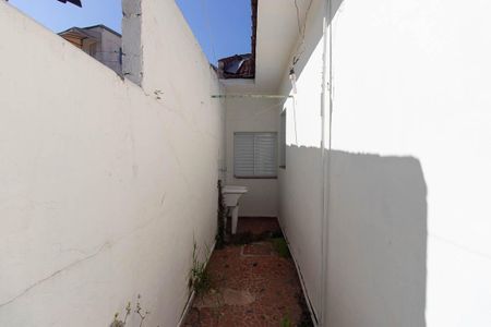 Casa para alugar com 60m², 3 quartos e 1 vaga Casa para alugar com 60m², 3 quartos e 1 vagaÁrea de Serviço