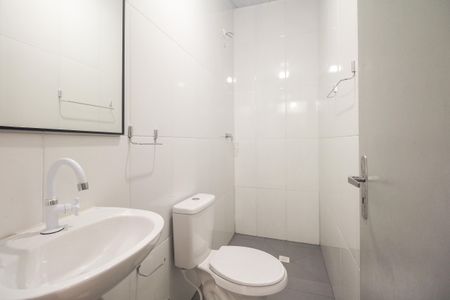 Casa para alugar com 120m², 3 quartos e 1 vaga Casa para alugar com 120m², 3 quartos e 1 vagaBanheiro 2