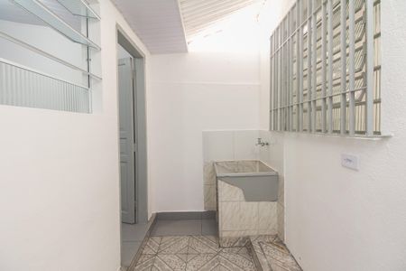 Casa para alugar com 120m², 3 quartos e 1 vaga Casa para alugar com 120m², 3 quartos e 1 vagaÁrea de Serviço