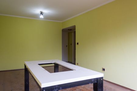Apartamento à venda com 85m², 3 quartos e 1 vaga Apartamento à venda com 85m², 3 quartos e 1 vagaSala