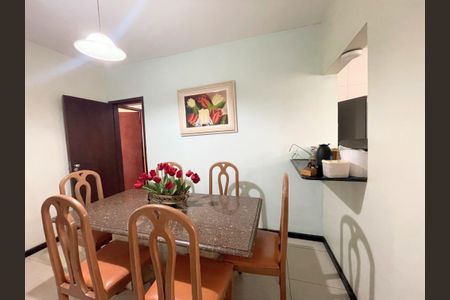Apartamento à venda com 110m², 3 quartos e 1 vagaSala de Jantar