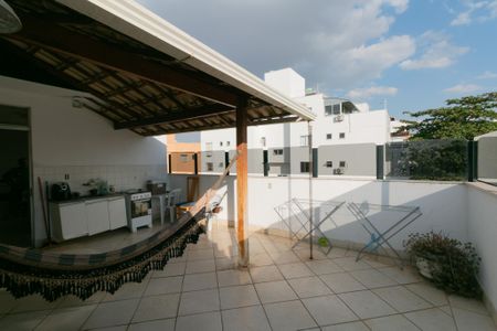 Apartamento à venda com 107m², 2 quartos e 2 vagasÁrea comum