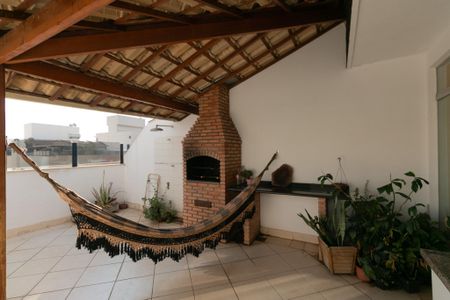 Apartamento à venda com 107m², 2 quartos e 2 vagasÁrea comum