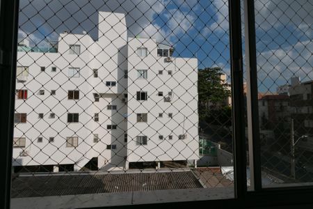 Apartamento à venda com 107m², 2 quartos e 2 vagasVista