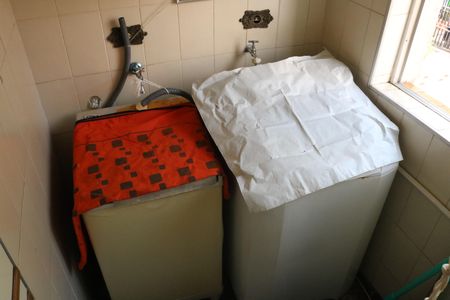 Apartamento à venda com 79m², 2 quartos e 1 vagaÁrea de Serviço