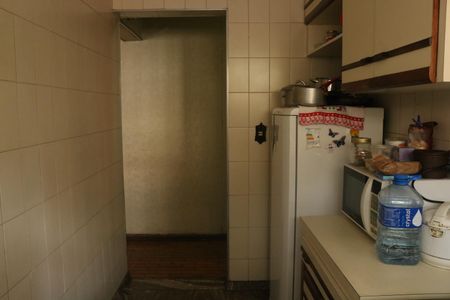 Apartamento à venda com 79m², 2 quartos e 1 vagaCozinha