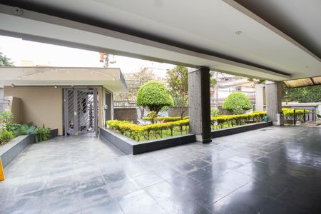 Apartamento à venda com 74m², 2 quartos e 1 vagaÁrea comum