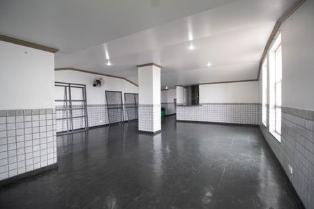 Apartamento à venda com 74m², 2 quartos e 1 vagaÁrea comum - Salão de festas