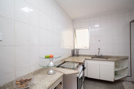 Apartamento à venda com 74m², 2 quartos e 1 vagaCozinha