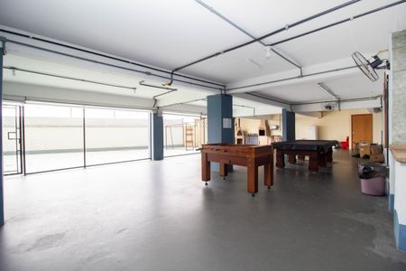 Apartamento à venda com 74m², 2 quartos e 1 vaga Área comum -  Salão de jogos