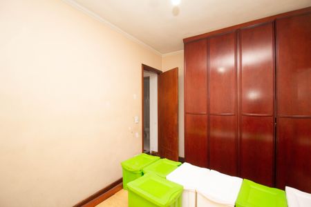 Apartamento à venda com 74m², 2 quartos e 1 vagaQuarto 1