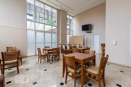 Apartamento à venda com 74m², 3 quartos e 2 vagas Apartamento à venda com 74m², 3 quartos e 2 vagasÁrea comum - Salão de festas