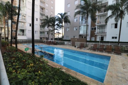 Apartamento à venda com 60m², 3 quartos e 1 vagaÁrea comum - Piscina