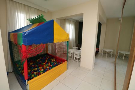 Apartamento à venda com 60m², 3 quartos e 1 vagaÁrea comum - Salão de festas
