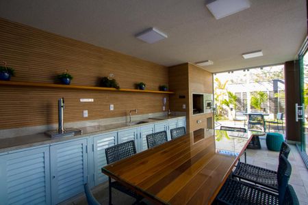 Apartamento à venda com 121m², 3 quartos e 3 vagas Apartamento à venda com 121m², 3 quartos e 3 vagasÁrea comum - Churrasqueira