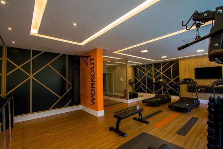 Apartamento à venda com 121m², 3 quartos e 3 vagas Apartamento à venda com 121m², 3 quartos e 3 vagasÁrea comum - Academia