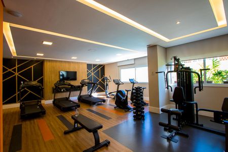 Apartamento à venda com 121m², 3 quartos e 3 vagas Apartamento à venda com 121m², 3 quartos e 3 vagasÁrea comum - Academia