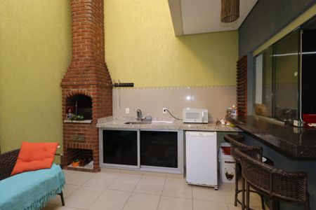 Casa à venda com 217m², 3 quartos e 5 vagasÁrea Gourmet