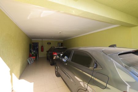 Casa à venda com 217m², 3 quartos e 5 vagasGaragem