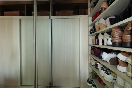 Casa à venda com 217m², 3 quartos e 5 vagasCloset da Suíte 3