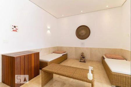 Apartamento à venda com 247m², 4 quartos e 4 vagas Apartamento à venda com 247m², 4 quartos e 4 vagasÁrea comum