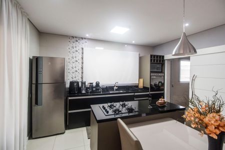 Casa de condomínio à venda com 250m², 3 quartos e 4 vagasCozinha