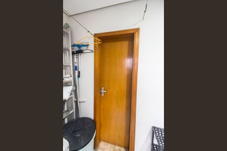 Casa de condomínio à venda com 250m², 3 quartos e 4 vagasDespensa