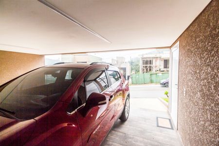 Casa de condomínio à venda com 250m², 3 quartos e 4 vagasGaragem