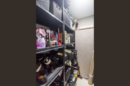 Casa de condomínio à venda com 250m², 3 quartos e 4 vagasDespensa