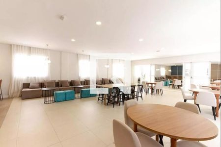 Apartamento para alugar com 35m², 2 quartos e sem vaga Apartamento para alugar com 35m², 2 quartos e sem vagaÁrea comum - Salão de festas