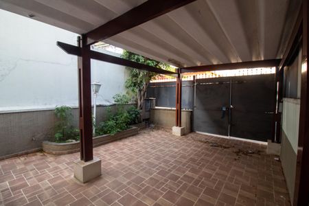 Casa para alugar com 125m², 3 quartos e 1 vaga Casa para alugar com 125m², 3 quartos e 1 vagaQuintal