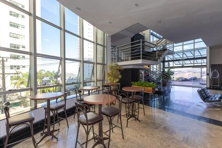 Studio à venda com 34m², 1 quarto e 1 vaga Studio à venda com 34m², 1 quarto e 1 vagaÁrea comum
