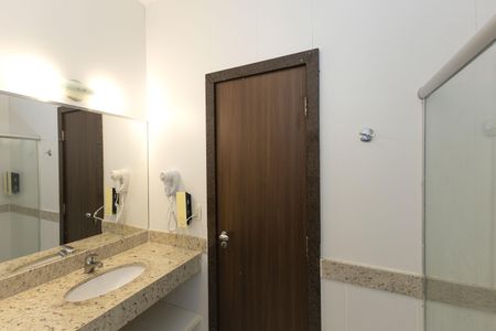 Studio à venda com 34m², 1 quarto e 1 vaga Studio à venda com 34m², 1 quarto e 1 vagaBanheiro da Suíte