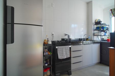 Apartamento à venda com 54m², 2 quartos e 2 vagasCozinha