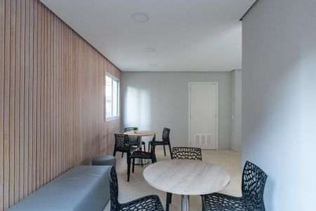 Apartamento à venda com 37m², 1 quarto e sem vaga Apartamento à venda com 37m², 1 quarto e sem vagaÁrea comum - Salão de festas