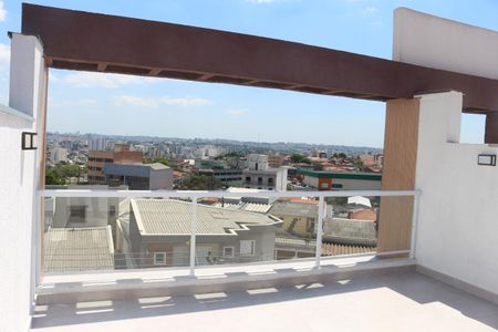 Apartamento para alugar com 100m², 2 quartos e 1 vagaVaranda