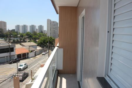 Apartamento para alugar com 100m², 2 quartos e 1 vagaSacada do Quarto 1