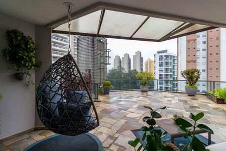Apartamento à venda com 476m², 3 quartos e 4 vagas Apartamento à venda com 476m², 3 quartos e 4 vagasÁrea comum