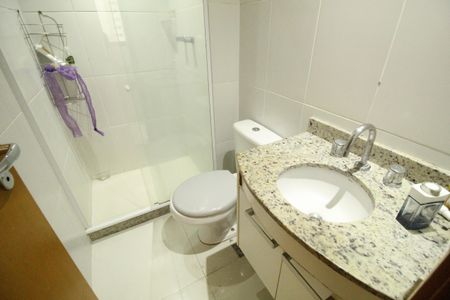 Apartamento à venda com 150m², 3 quartos e 2 vagasBanheiro da suíte