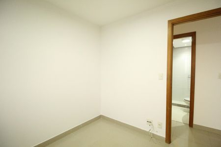 Apartamento à venda com 150m², 3 quartos e 2 vagasQuarto 1