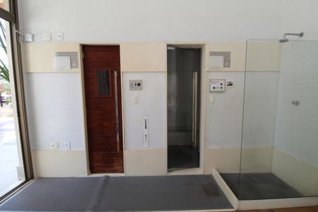 Apartamento à venda com 150m², 3 quartos e 2 vagasÁrea comum - Sauna