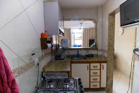 Apartamento à venda com 60m², 2 quartos e 1 vaga Apartamento à venda com 60m², 2 quartos e 1 vagaCozinha