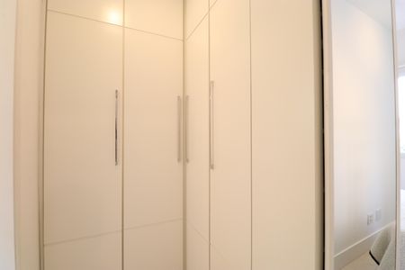 Apartamento à venda com 62m², 2 quartos e 2 vagasCloset