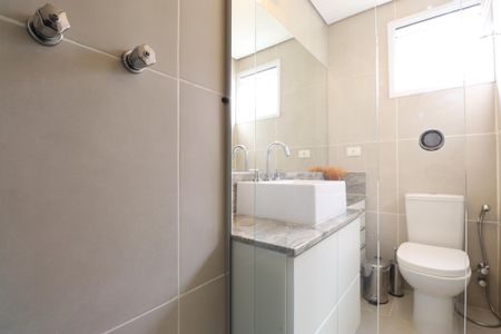 Apartamento à venda com 62m², 2 quartos e 2 vagasBanheiro da Suíte