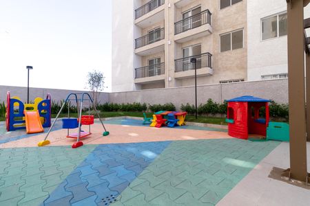 Apartamento à venda com 42m², 2 quartos e 1 vagaÁrea comum - Playground