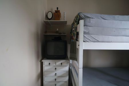 Apartamento para alugar com 107m², 2 quartos e 2 vagas Apartamento para alugar com 107m², 2 quartos e 2 vagasQuarto 2