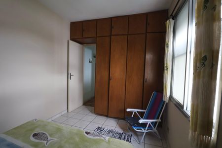 Apartamento para alugar com 107m², 2 quartos e 2 vagas Apartamento para alugar com 107m², 2 quartos e 2 vagasQuarto