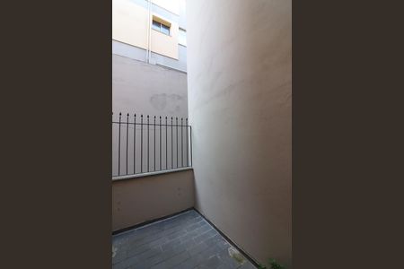 Apartamento à venda com 93m², 2 quartos e 1 vagaÁrea de Serviço