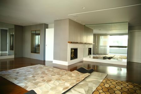 Apartamento à venda com 280m², 3 quartos e 4 vagasSala